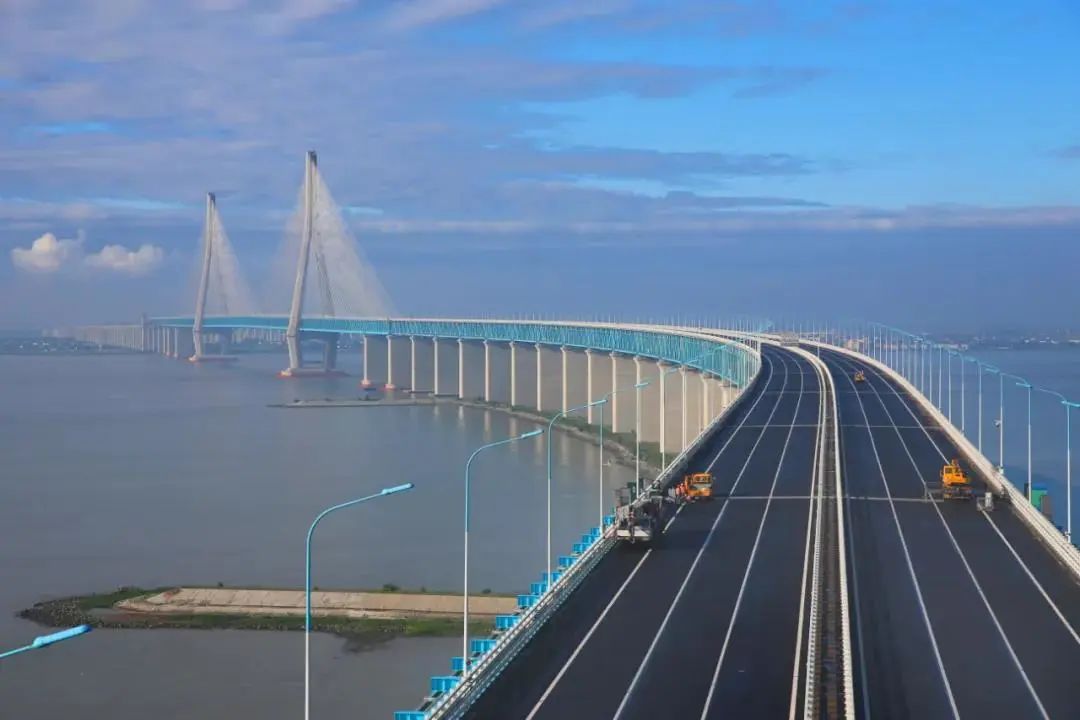 The World's Most Outstanding Bridge, the world's most beautiful Bridge awarded